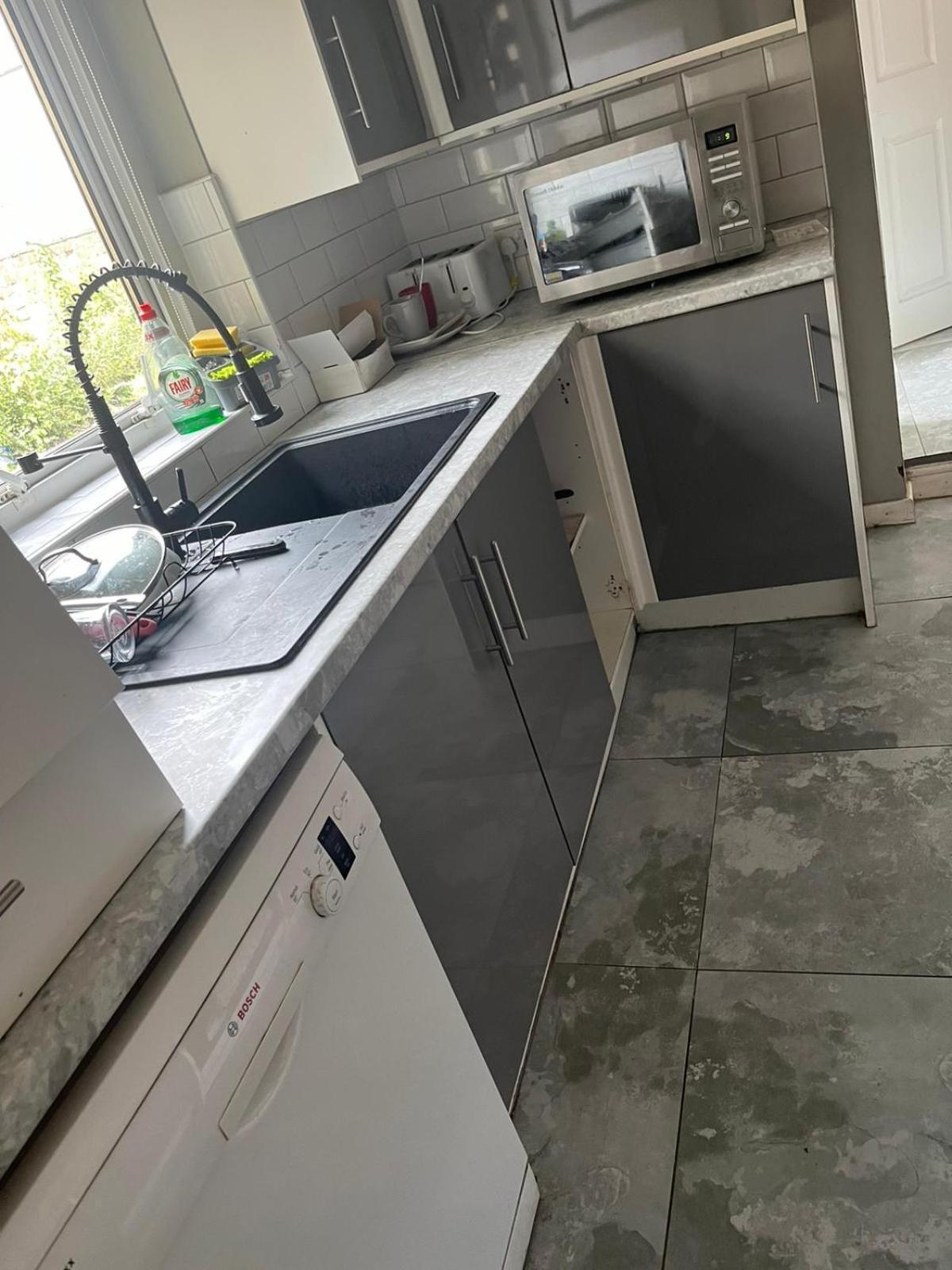 Precise Homes Ltd Γούλβερχαμπτον Εξωτερικό φωτογραφία